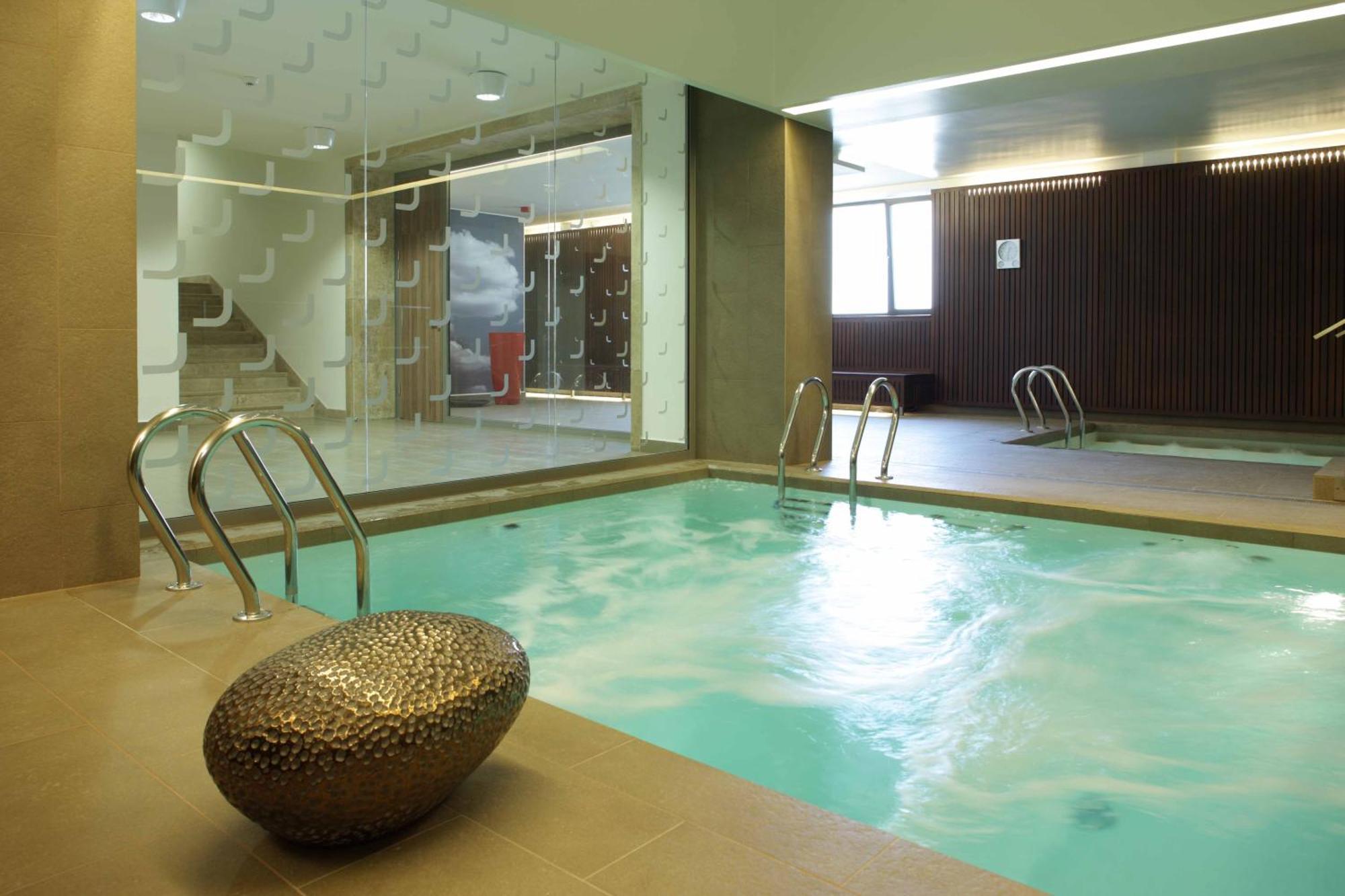 Hotel Laterum Pecs Luaran gambar